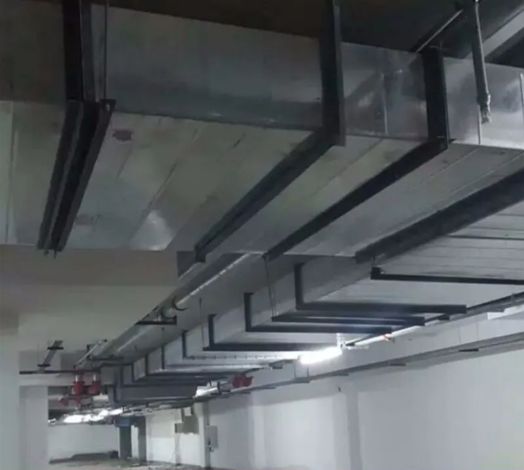 角鐵法蘭風管廠家生(shēng)產加工突出的優勢? 角鐵法蘭風(fēng)管廠家生(shēng)產加工突出的優勢?