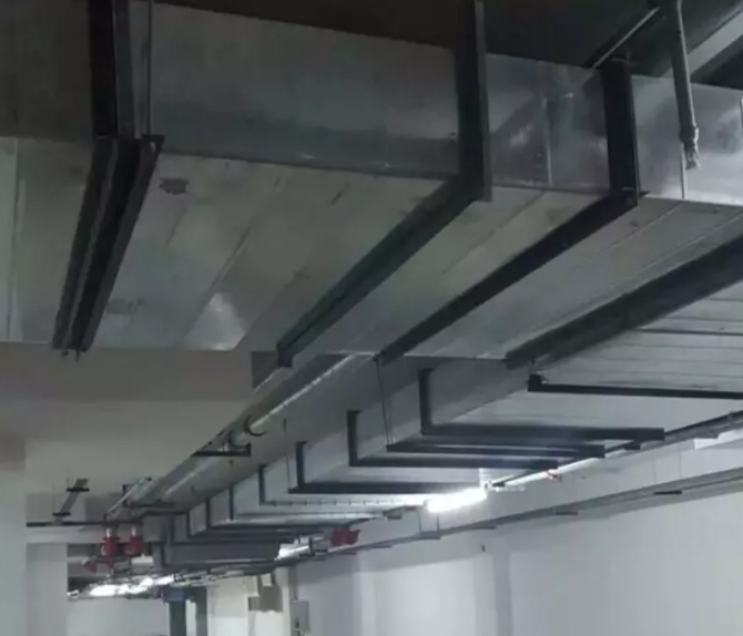 風管生產廠家突出(chū)的優勢有哪些? 風管生產廠家突出的優勢有哪些?